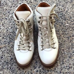 FRYE Women’s Alta Hiker Boots 8 Ivory Off White